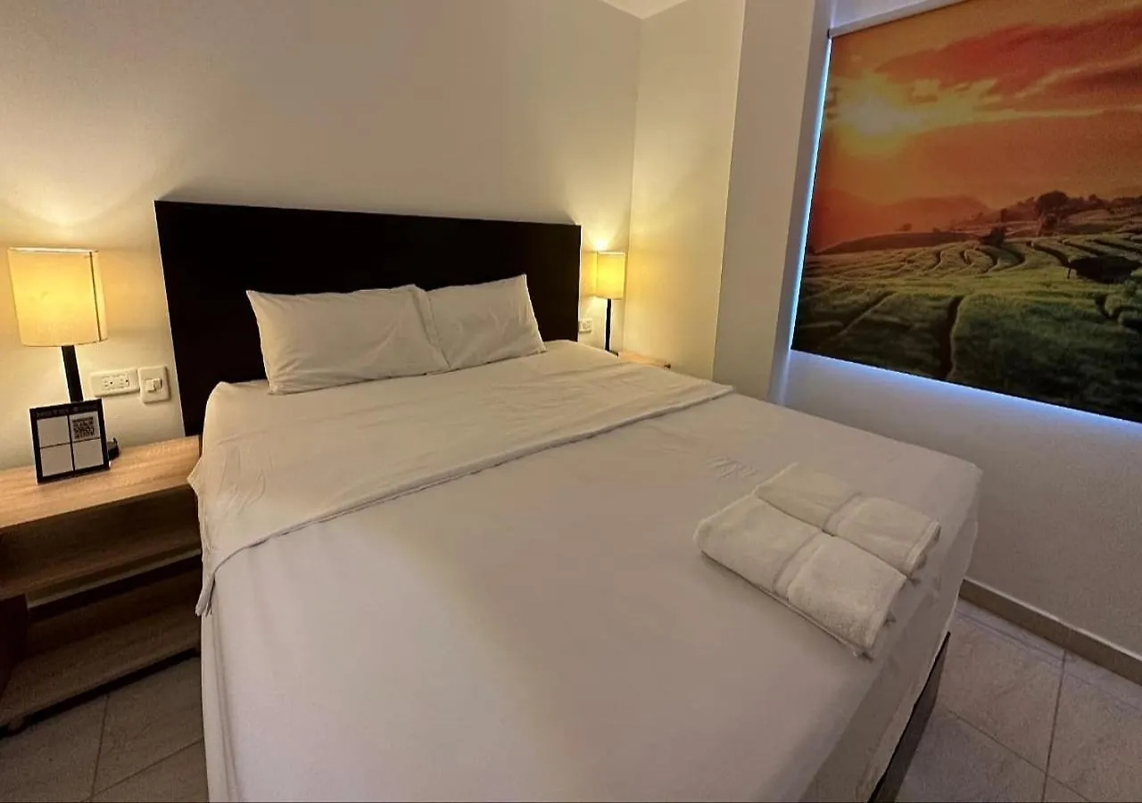****  Hotel Opera, Centro Medellin, Entertainment,Y Bar, Solo Adultos Colombia