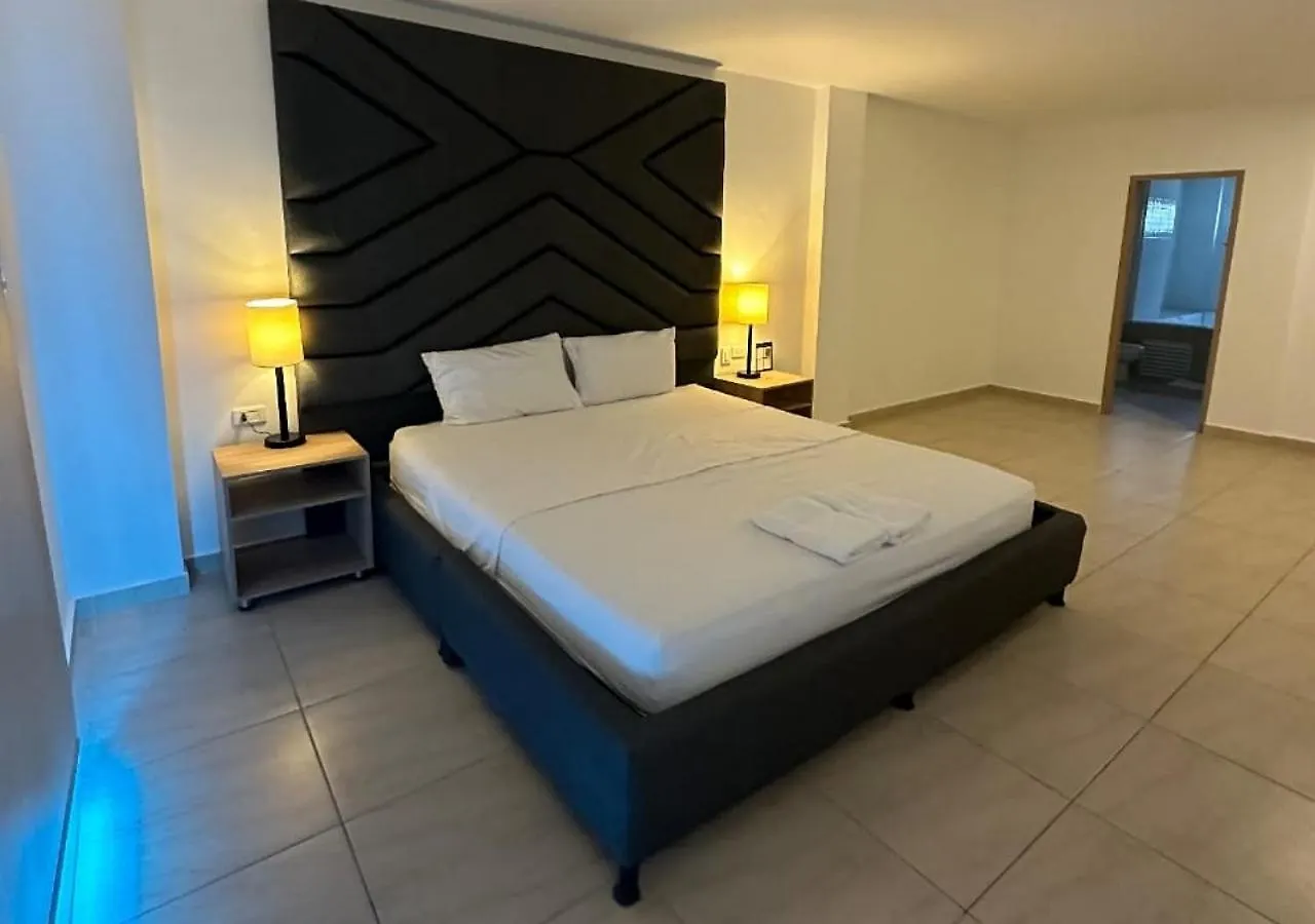Hotel Opera, Centro Medellin, Entertainment,Y Bar, Solo Adultos Medellin