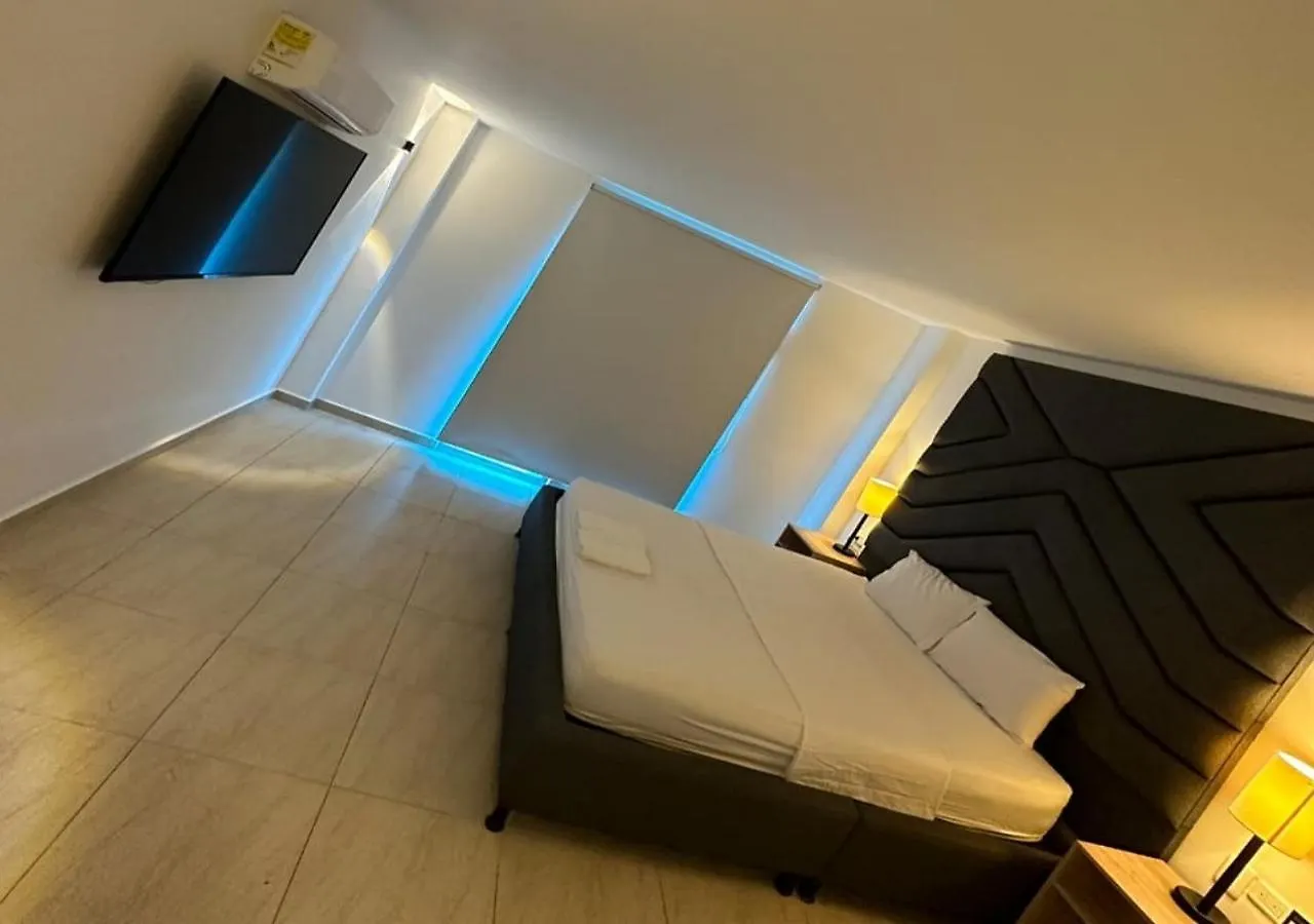 Hotel Opera, Centro Medellin, Entertainment,Y Bar, Solo Adultos
