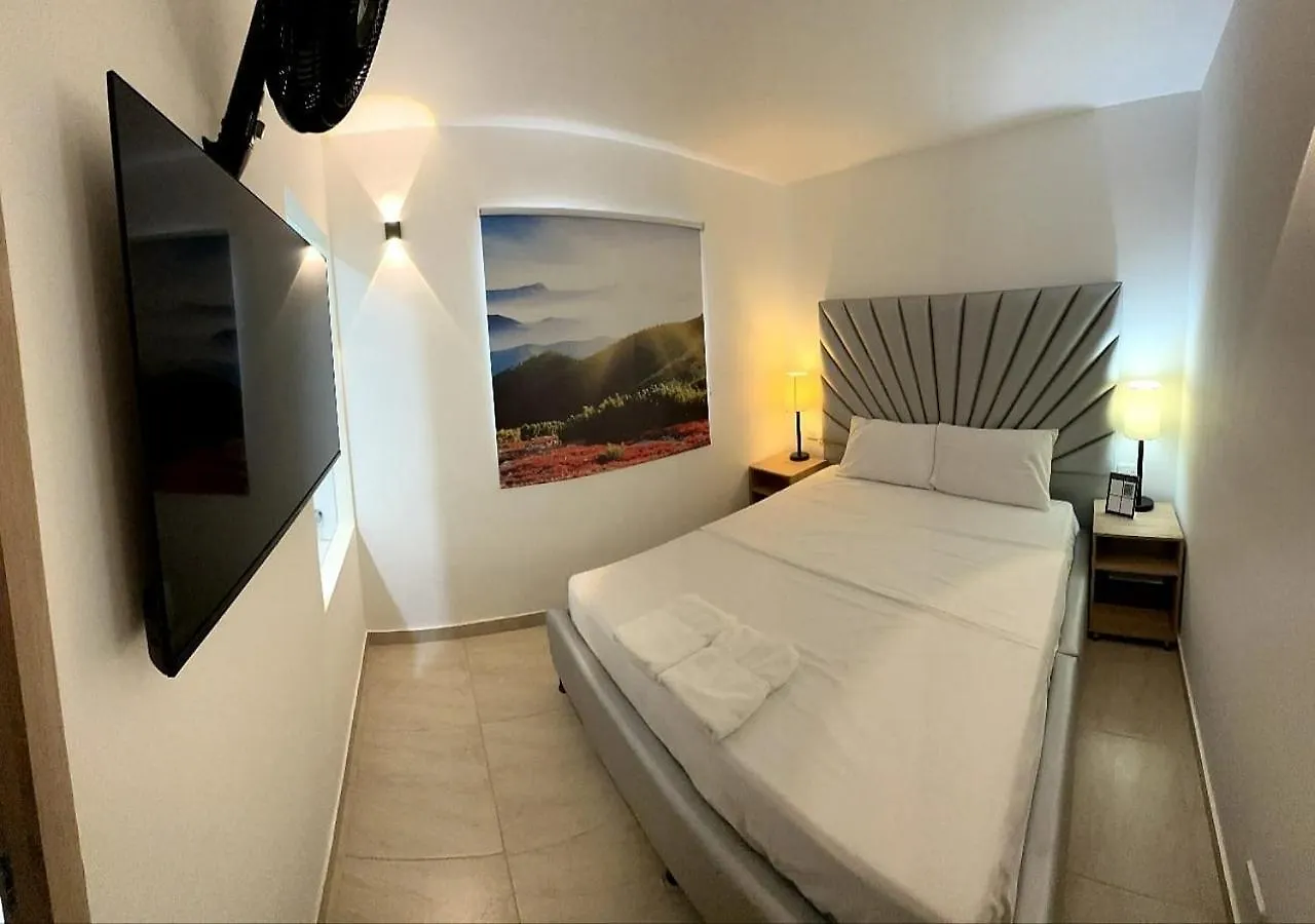 Hotel Opera, Centro Medellin, Entertainment,Y Bar, Solo Adultos 4*, Medellin